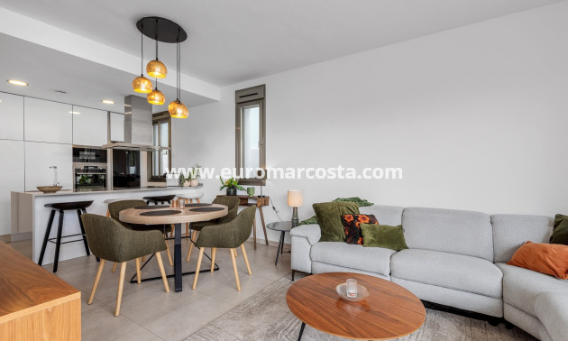 Objekte zum Wiederverkauf - Villa freitstehend - Orihuela Costa