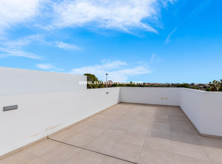 Objekte zum Wiederverkauf - Villa freitstehend - Orihuela Costa