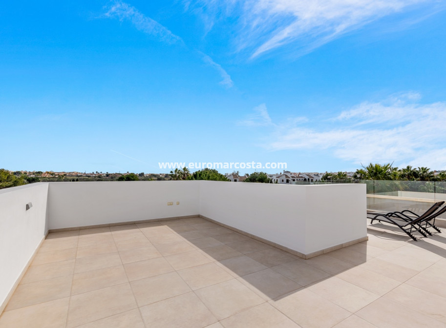 Objekte zum Wiederverkauf - Villa freitstehend - Orihuela Costa