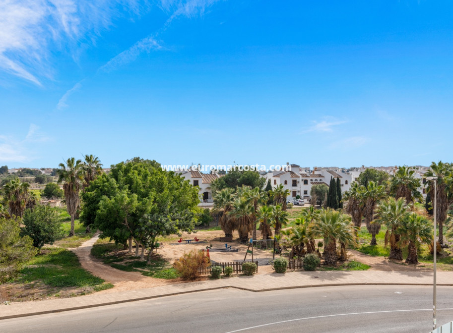 Objekte zum Wiederverkauf - Villa freitstehend - Orihuela Costa