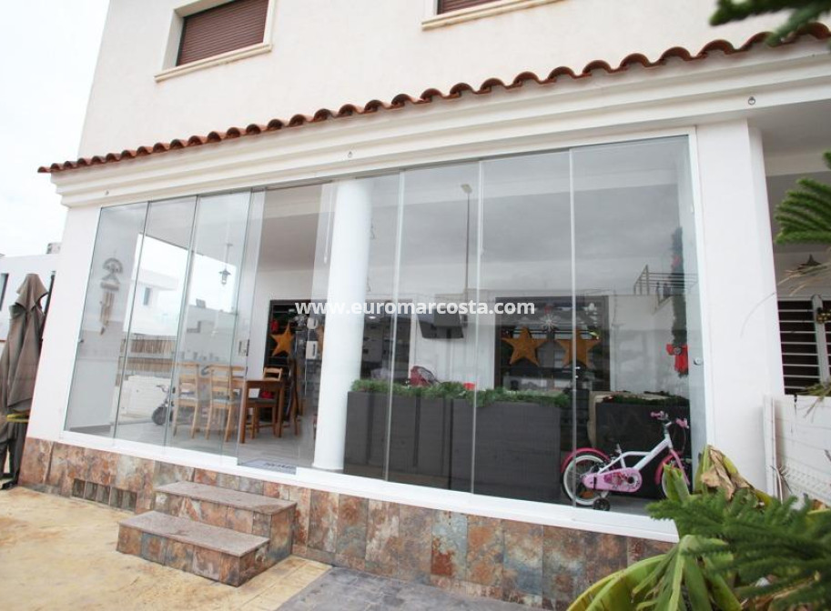 Venta - Bungalow - Daya Nueva - Comunidad valenciana