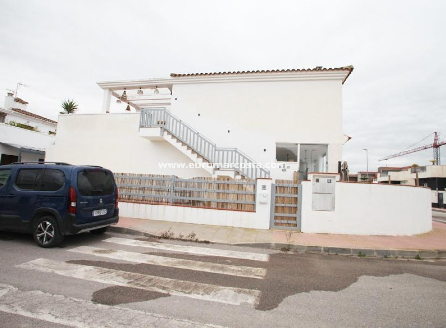 Objekte zum Wiederverkauf - Bungalow - Daya Nueva - Comunidad valenciana