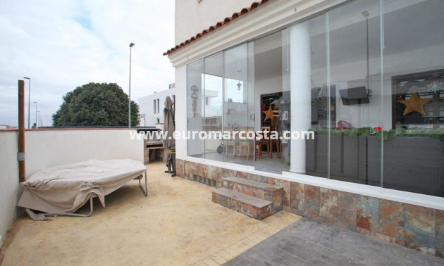 Venta - Bungalow - Daya Nueva - Comunidad valenciana