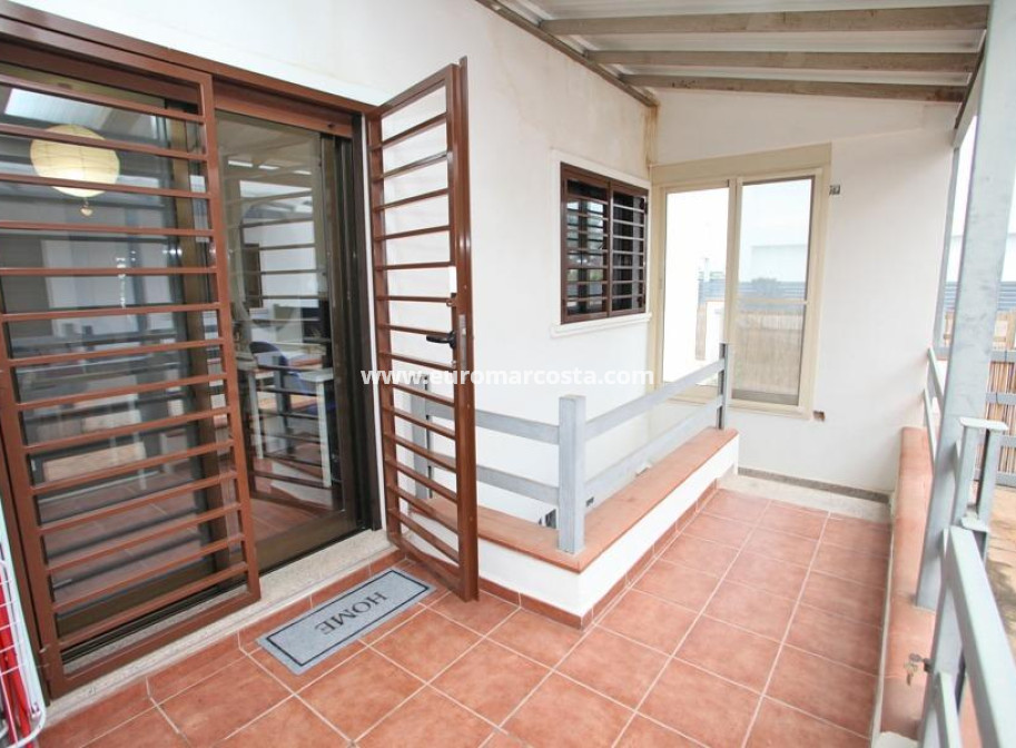 Sale - Bungalow - Daya Nueva - Comunidad valenciana