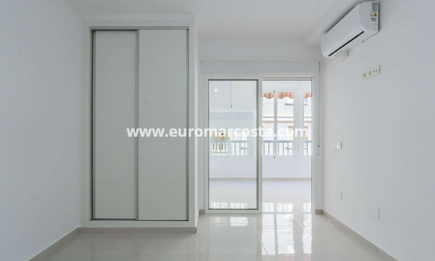 Objekte zum Wiederverkauf - Wohnung - Torrevieja - TORREVIEJA
