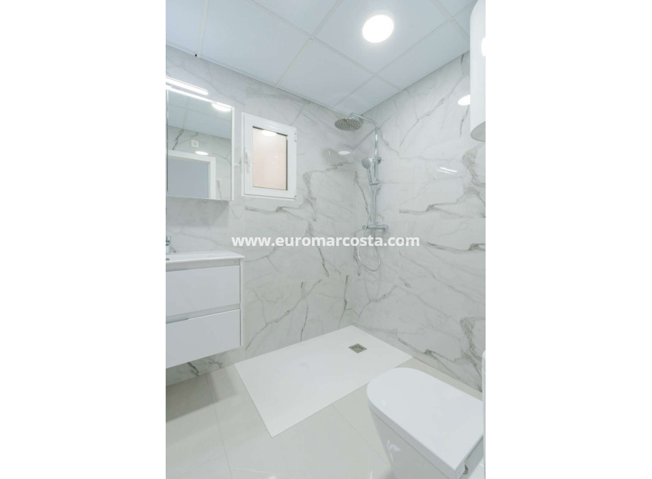 Objekte zum Wiederverkauf - Wohnung - Torrevieja - TORREVIEJA