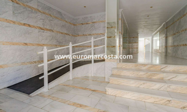 Objekte zum Wiederverkauf - Wohnung - Torrevieja - TORREVIEJA