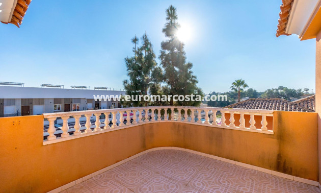 Venta - Villa - Orihuela Costa - TORREVIEJA