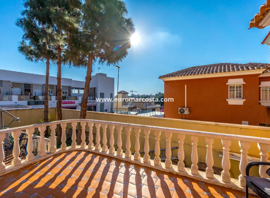 Venta - Villa - Orihuela Costa - TORREVIEJA