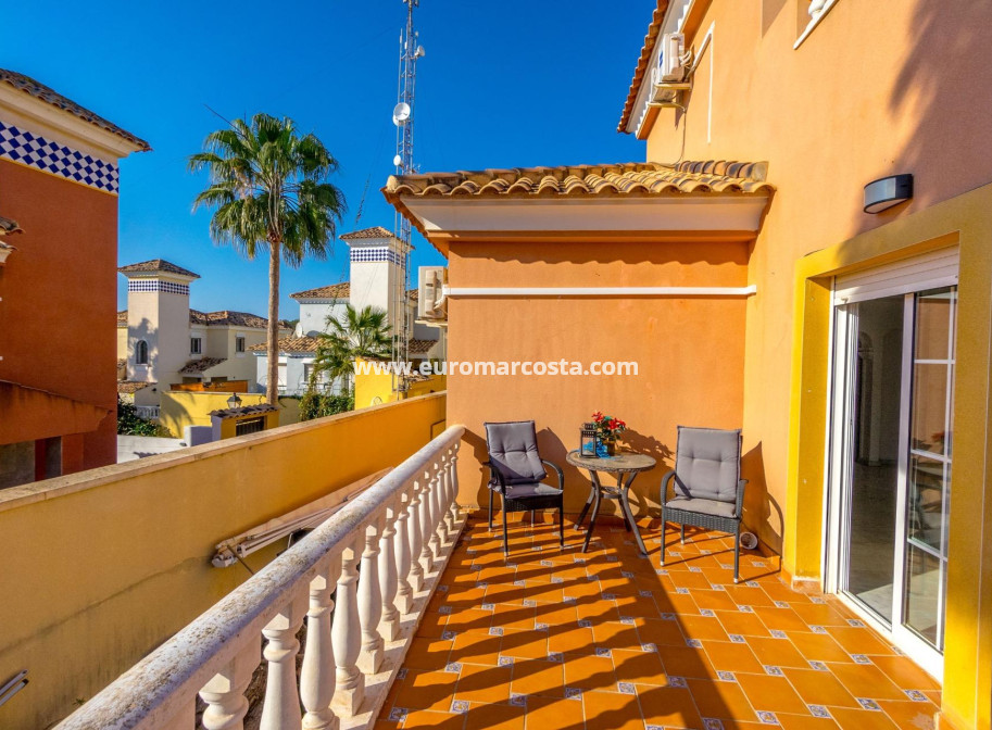 Venta - Villa - Orihuela Costa - TORREVIEJA