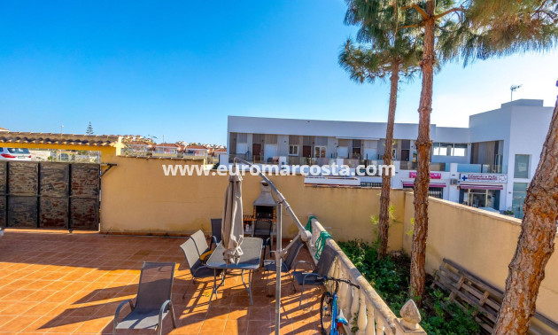 Venta - Villa - Orihuela Costa - TORREVIEJA