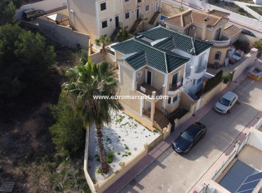 Sale - Villa - Orihuela