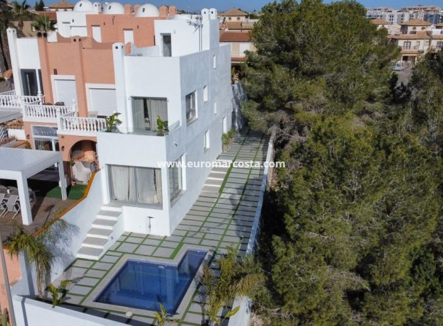 Venta - Villa - Orihuela Costa
