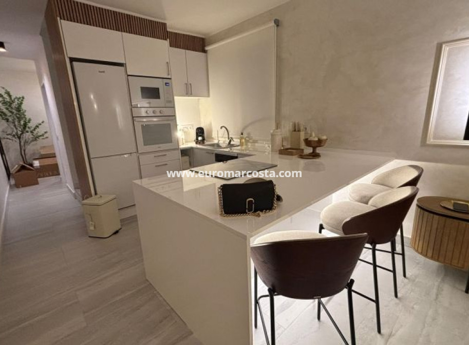 Venta - Villa - Orihuela Costa