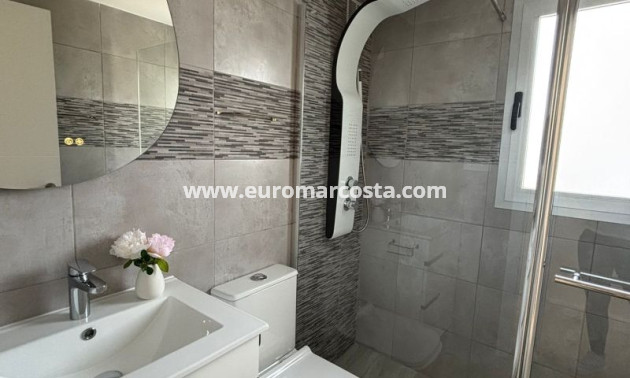 Venta - Villa - Orihuela Costa
