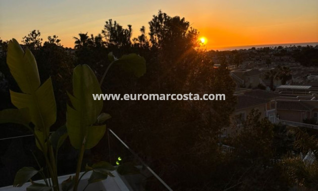 Venta - Villa - Orihuela Costa