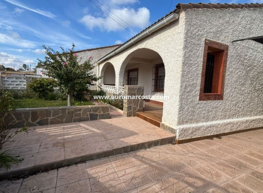 Sale - Villa - Orihuela Costa