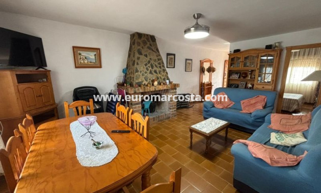 Sale - Villa - Orihuela Costa