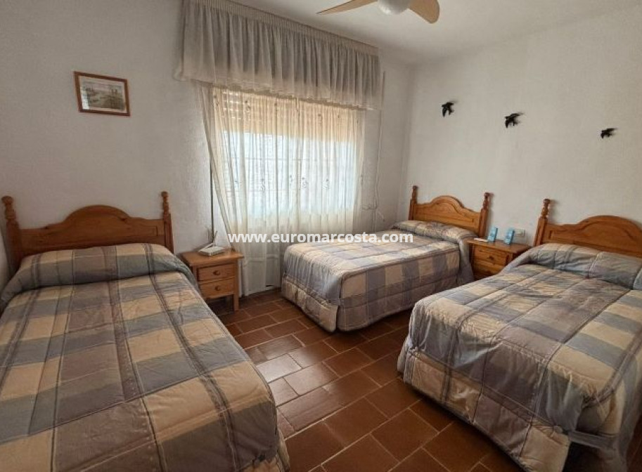 Sale - Villa - Orihuela Costa