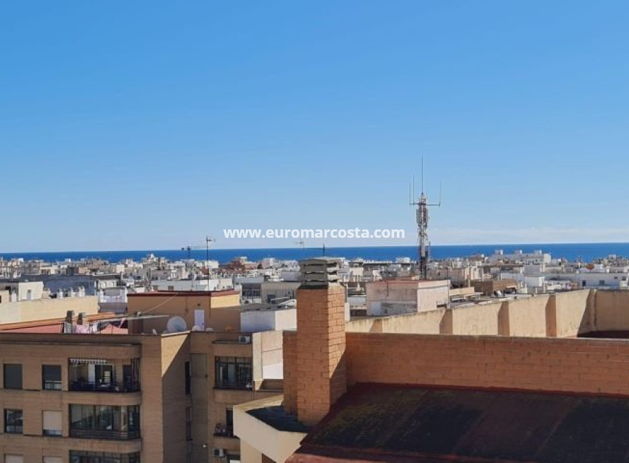 Objekte zum Wiederverkauf - Wohnung - Torrevieja - TORREVIEJA