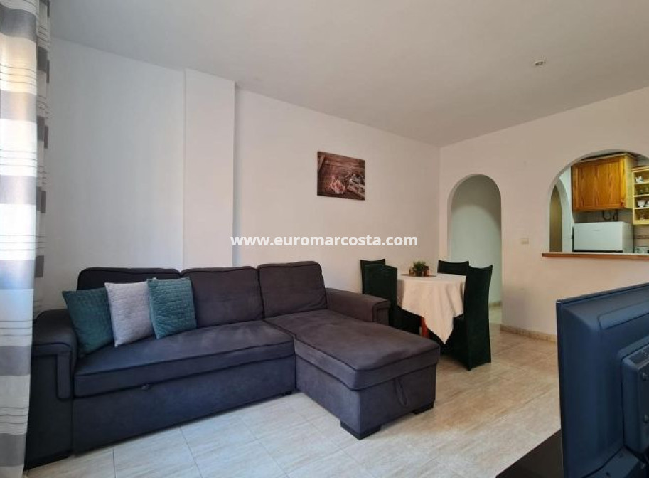 Objekte zum Wiederverkauf - Wohnung - Torrevieja - TORREVIEJA