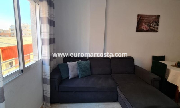 Objekte zum Wiederverkauf - Wohnung - Torrevieja - TORREVIEJA