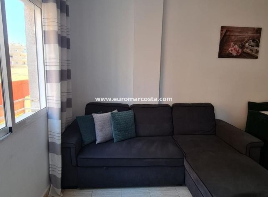 Objekte zum Wiederverkauf - Wohnung - Torrevieja - TORREVIEJA