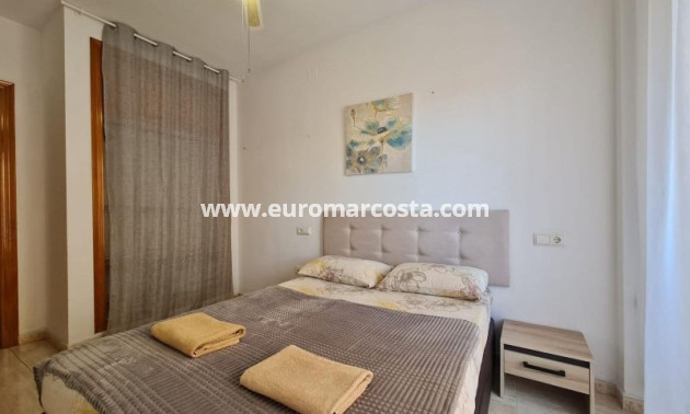 Objekte zum Wiederverkauf - Wohnung - Torrevieja - TORREVIEJA
