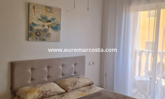 Objekte zum Wiederverkauf - Wohnung - Torrevieja - TORREVIEJA