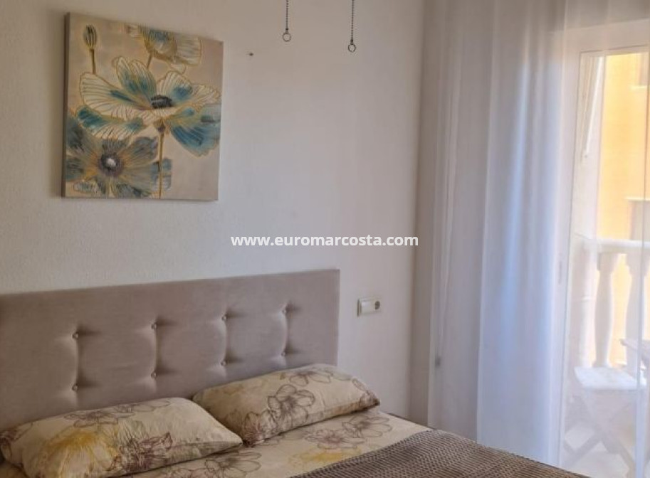 Objekte zum Wiederverkauf - Wohnung - Torrevieja - TORREVIEJA