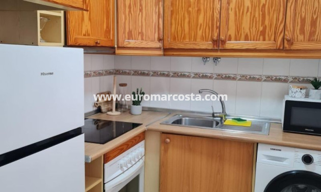 Objekte zum Wiederverkauf - Wohnung - Torrevieja - TORREVIEJA