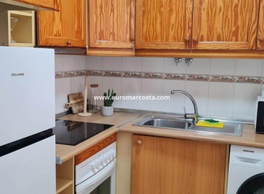 Objekte zum Wiederverkauf - Wohnung - Torrevieja - TORREVIEJA