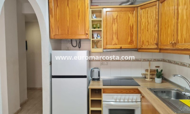 Objekte zum Wiederverkauf - Wohnung - Torrevieja - TORREVIEJA
