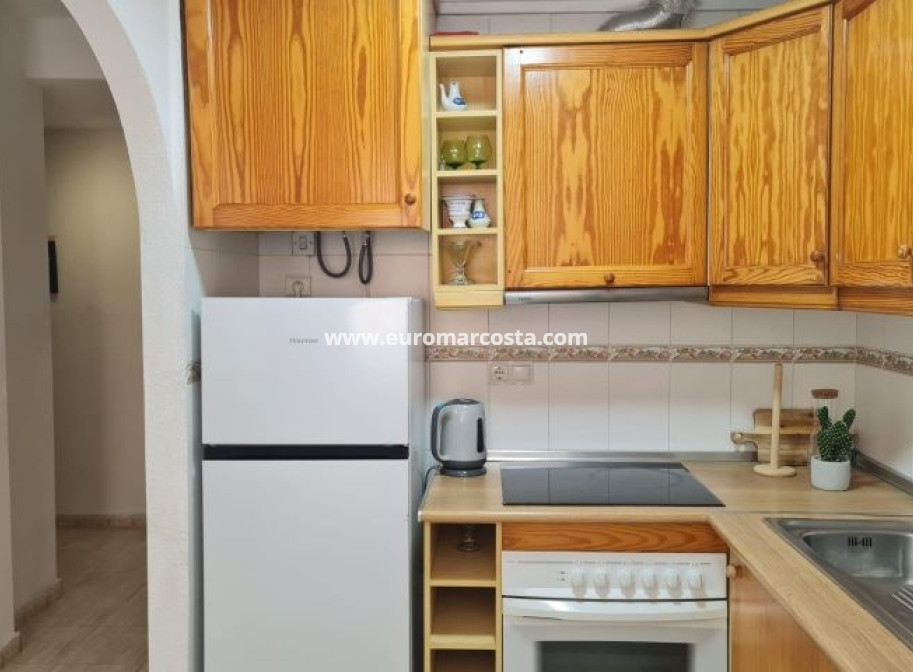 Objekte zum Wiederverkauf - Wohnung - Torrevieja - TORREVIEJA