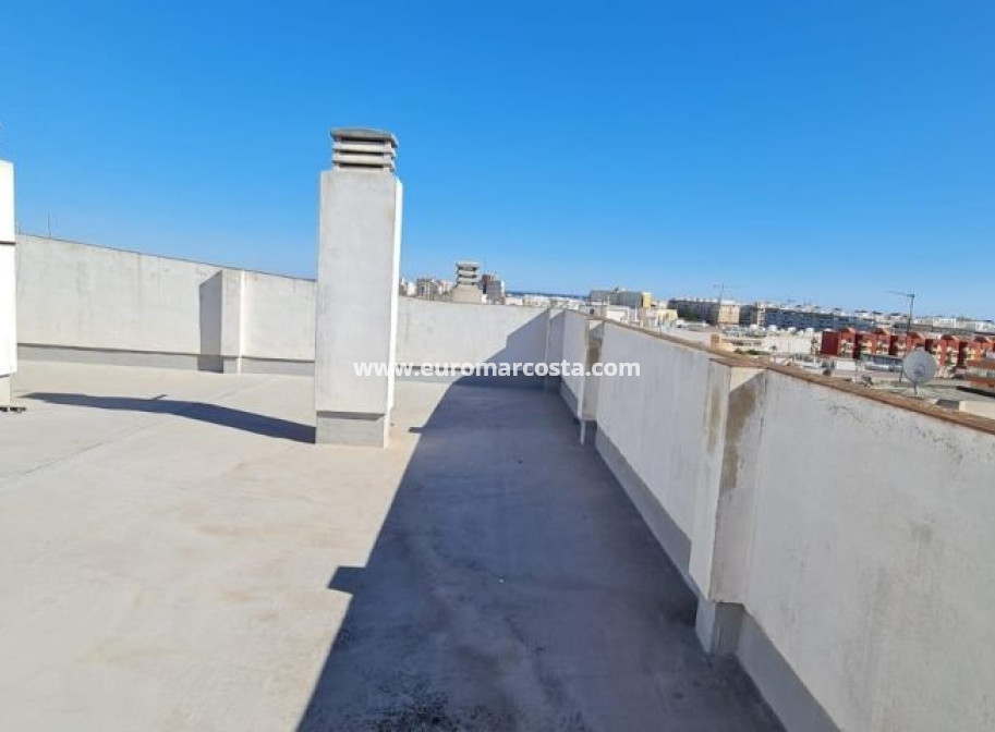 Objekte zum Wiederverkauf - Wohnung - Torrevieja - TORREVIEJA
