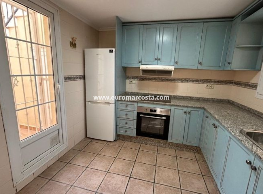 Objekte zum Wiederverkauf - Bungalow - Torrevieja - TORREVIEJA