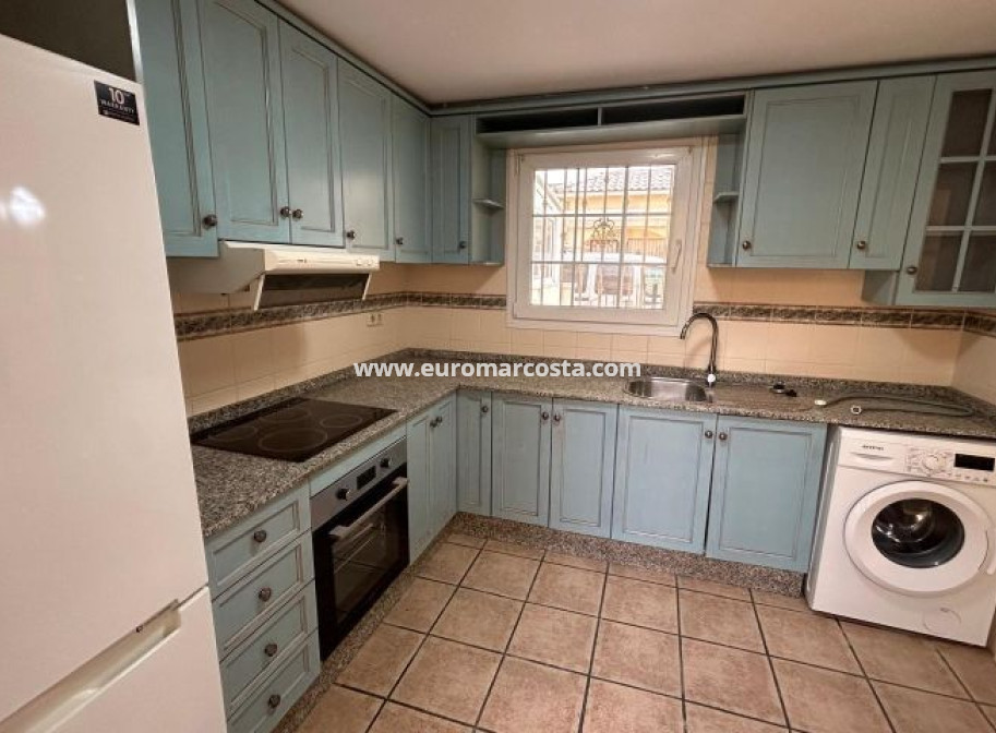 Objekte zum Wiederverkauf - Bungalow - Torrevieja - TORREVIEJA