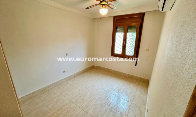 Sale - Apartment / flat - Guardamar del Segura - Guardamar