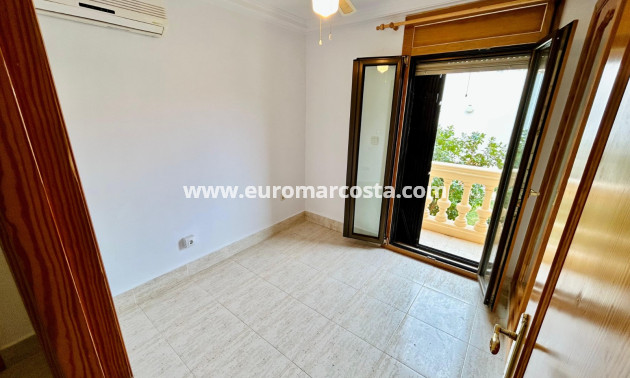 Sale - Apartment / flat - Guardamar del Segura - Guardamar