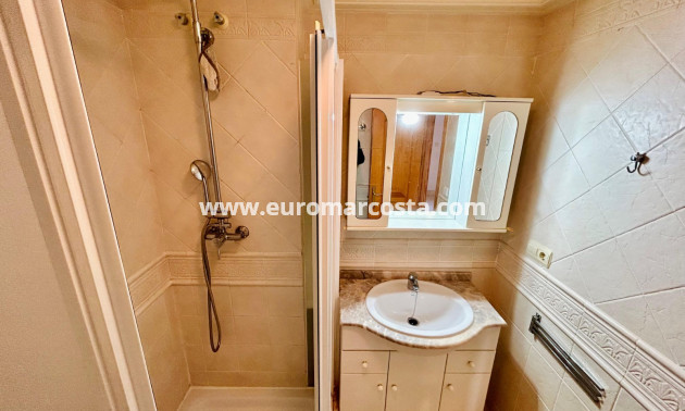 Sale - Apartment / flat - Guardamar del Segura - Guardamar