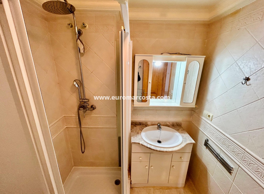 Sale - Apartment / flat - Guardamar del Segura - Guardamar