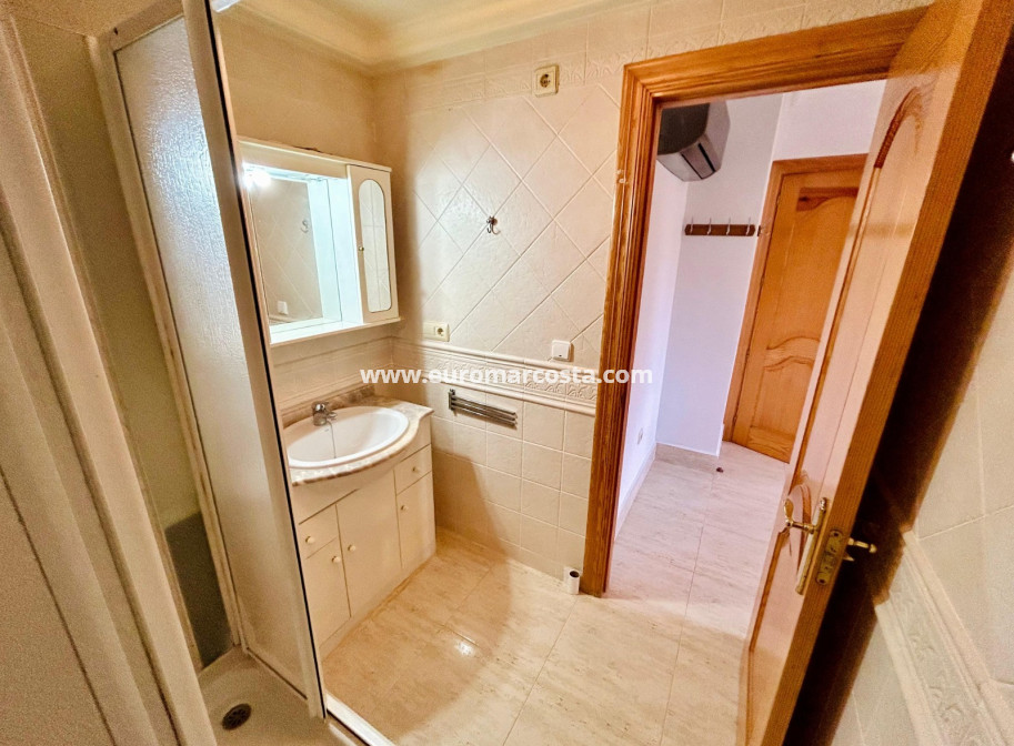 Sale - Apartment / flat - Guardamar del Segura - Guardamar