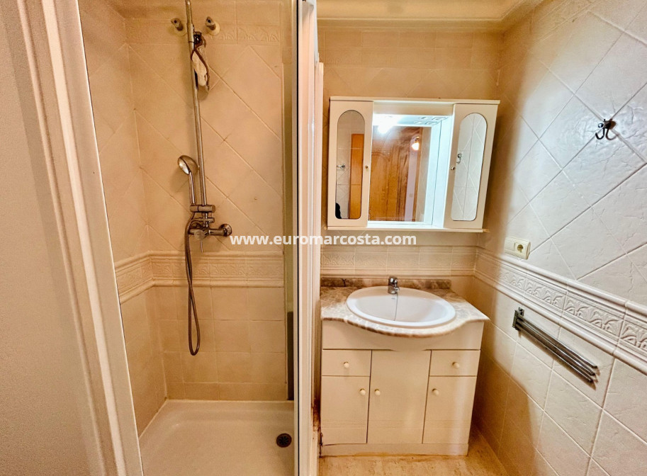 Sale - Apartment / flat - Guardamar del Segura - Guardamar