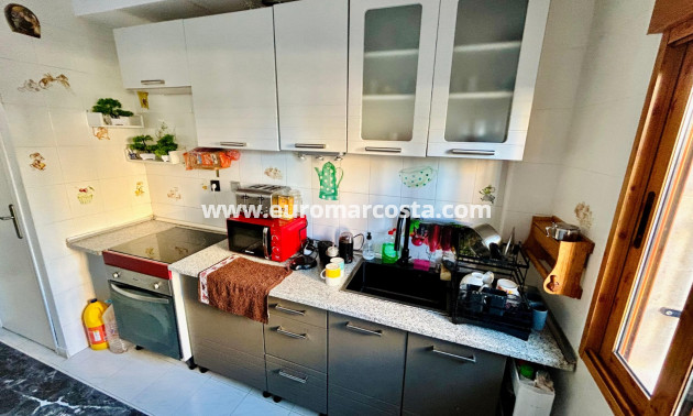 Sale - Duplex apartment - Torrevieja - La Mata