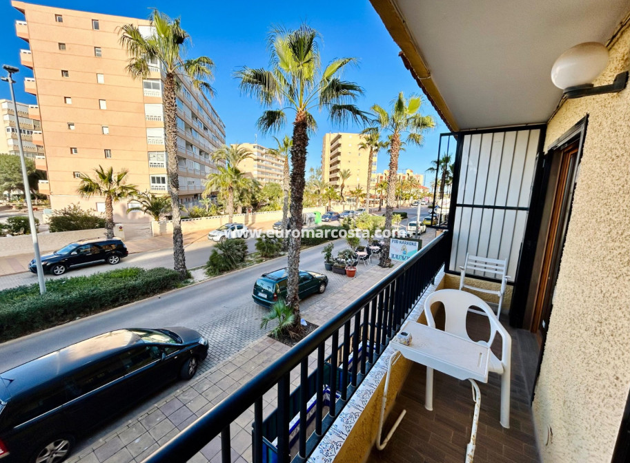 Sale - Duplex apartment - Torrevieja - La Mata