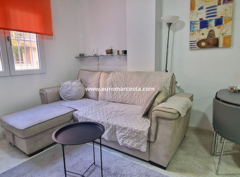 Objekte zum Wiederverkauf - Wohnung - Torrevieja - TORREVIEJA