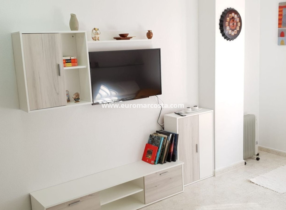 Objekte zum Wiederverkauf - Wohnung - Torrevieja - TORREVIEJA