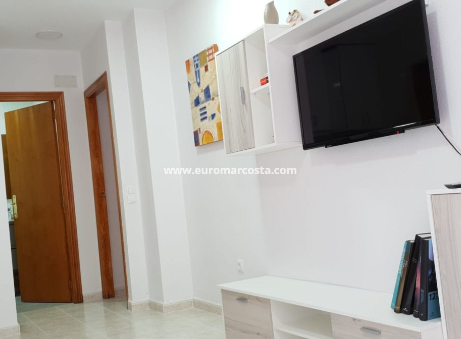 Objekte zum Wiederverkauf - Wohnung - Torrevieja - TORREVIEJA