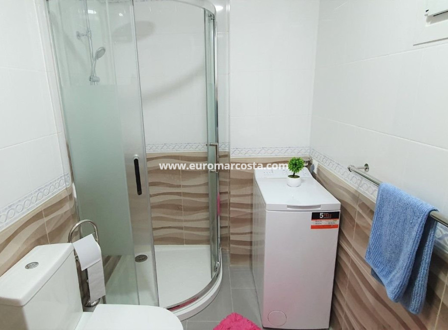 Objekte zum Wiederverkauf - Wohnung - Torrevieja - TORREVIEJA
