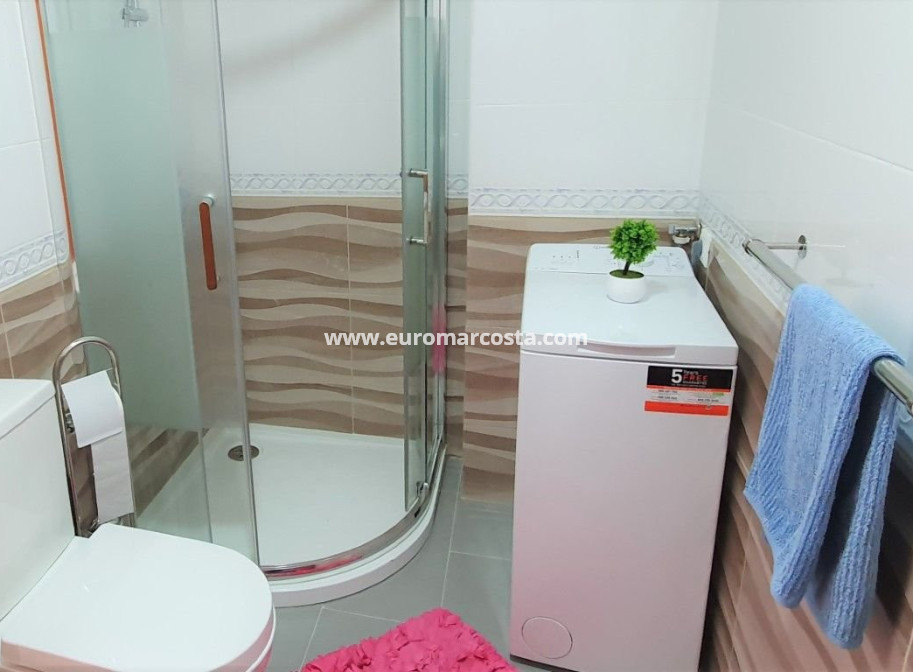 Objekte zum Wiederverkauf - Wohnung - Torrevieja - TORREVIEJA